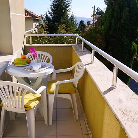 резидънс - Byala Complex Daire *