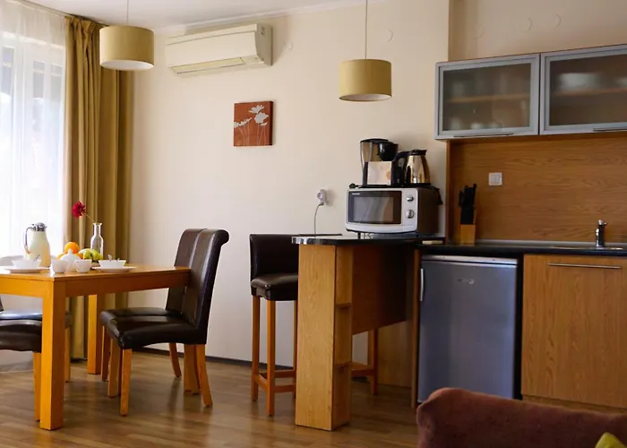 резидънс - Byala Complex