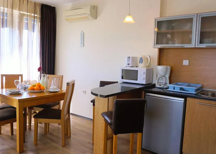 резидънс - Byala Complex דירה